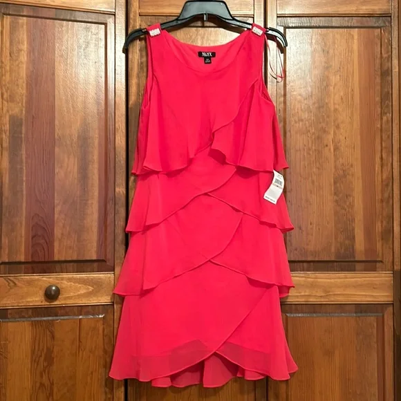 SLNY | Dresses | Coral Colored Tulip Layered Chiffon Dress Size 2p |  Poshmark